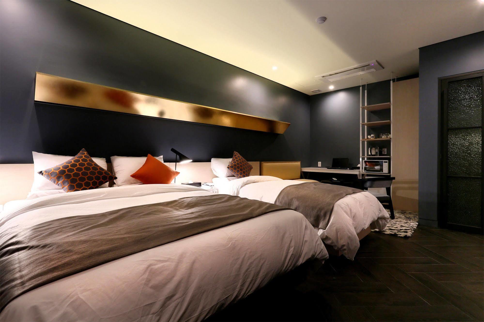 โรงแรมเซอร์เคิล อินชอน ภายนอก รูปภาพ