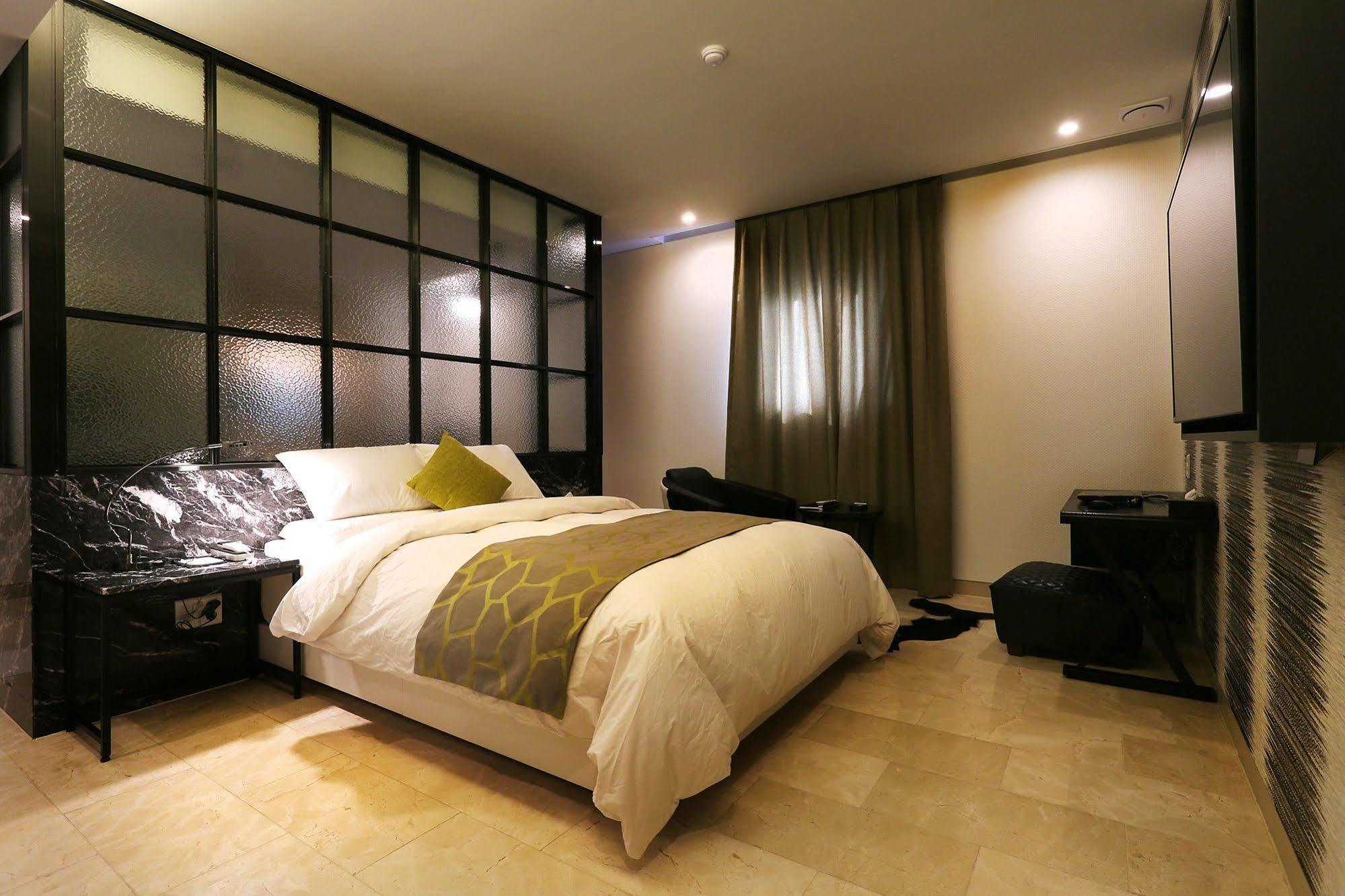 โรงแรมเซอร์เคิล อินชอน ภายนอก รูปภาพ